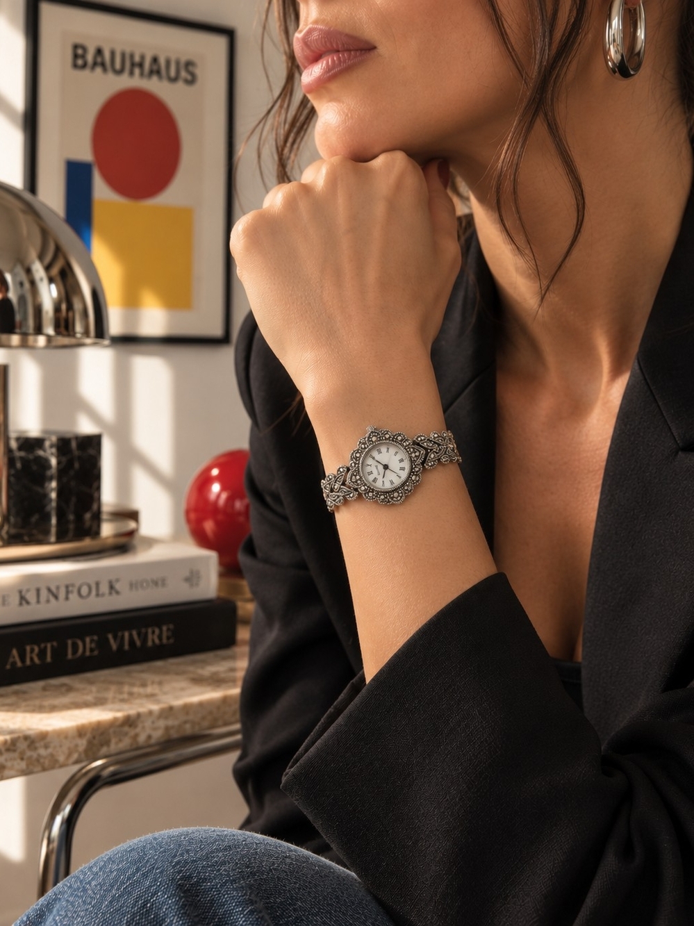 Vintage Silver Tone Marcasite Style Quartz Watch – Roman Numerals